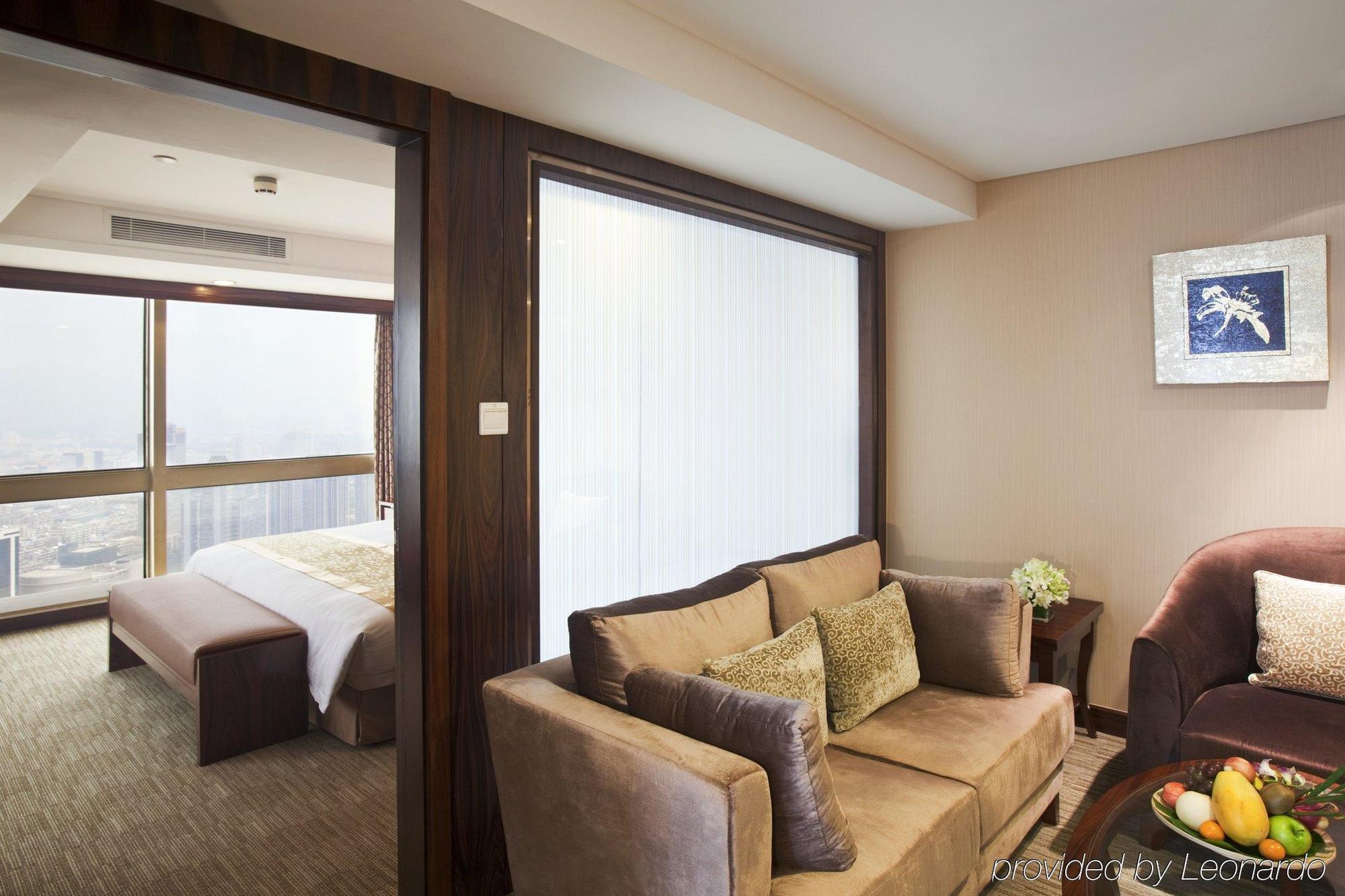 Crowne Plaza Nanjing Hotels & Suites Номер фото