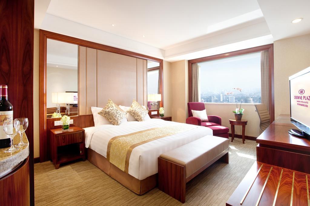 Crowne Plaza Nanjing Hotels & Suites Экстерьер фото