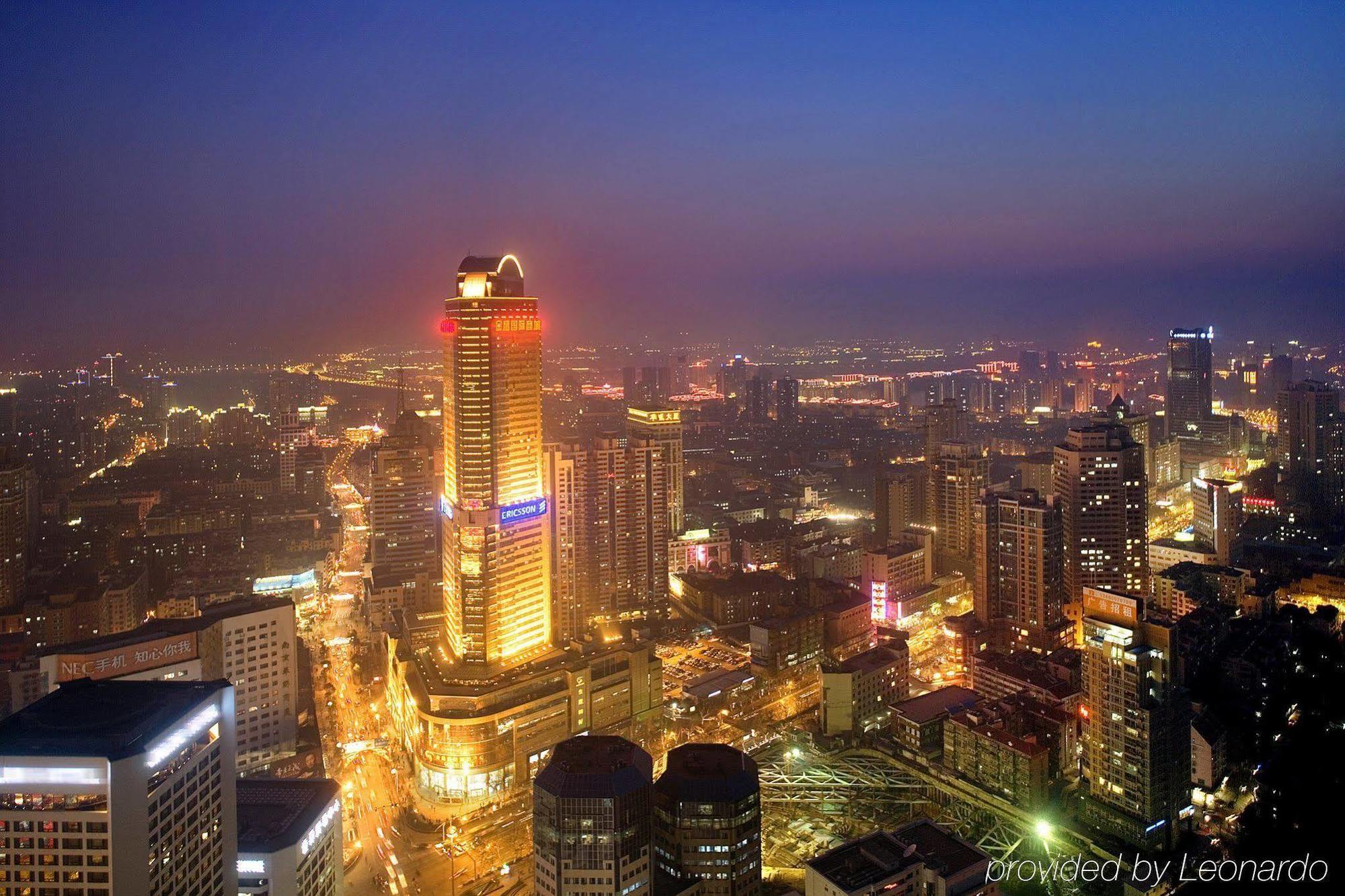 Crowne Plaza Nanjing Hotels & Suites Экстерьер фото