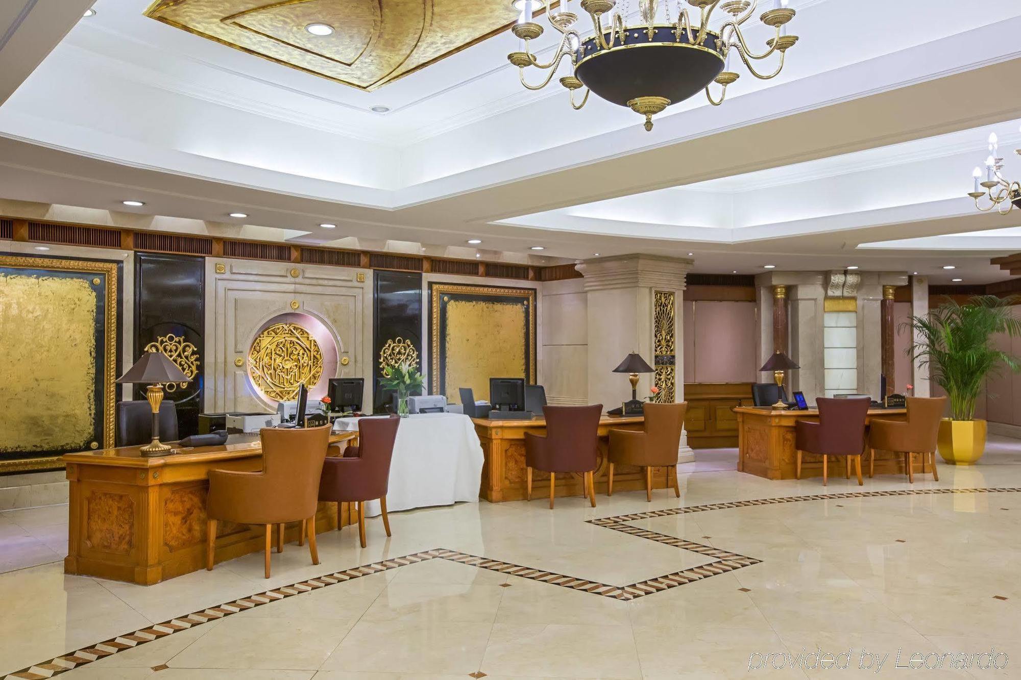 Crowne Plaza Nanjing Hotels & Suites Экстерьер фото