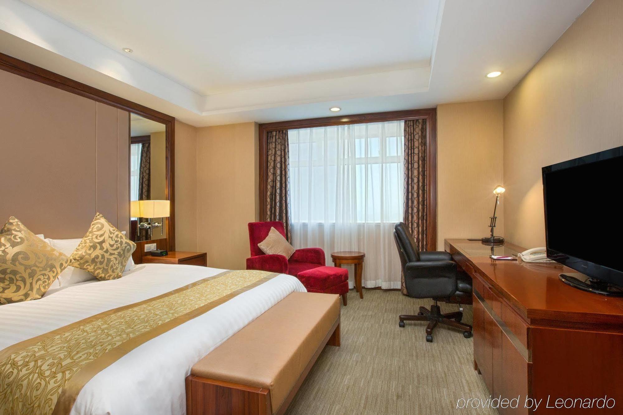 Crowne Plaza Nanjing Hotels & Suites Экстерьер фото